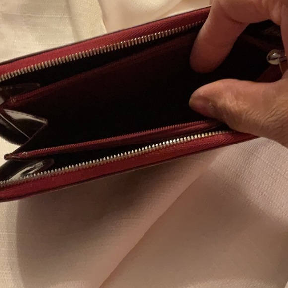 EC - Beautiful Cartier Happy Birthday print red long zip around wallet - Picture 9 of 12